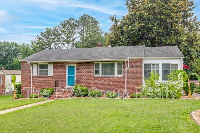 Photo - 6325 Glyndon Ln House