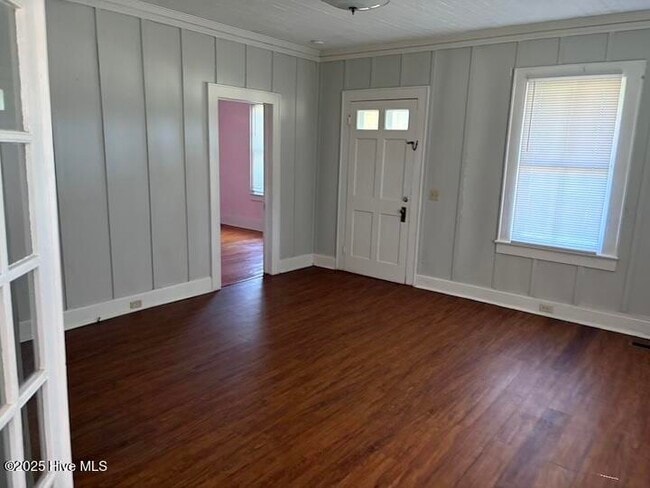 Photo - 102 Ritter Dr