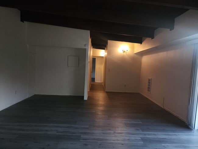 Photo - 5500 Karen Elaine Dr Unidad # 914