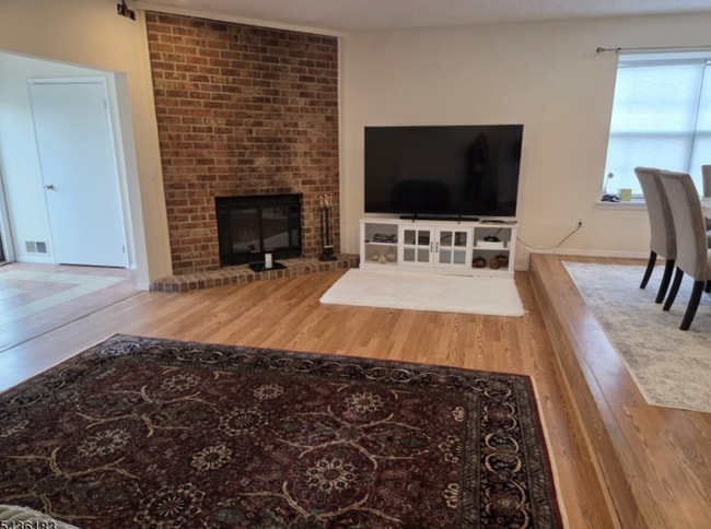 Photo - 508 Brokaw Ct