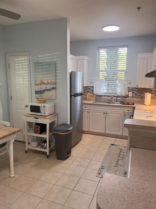 Photo - Stunning Two Bedroom Condo - Fully Furnished - Mira Vista - James Island