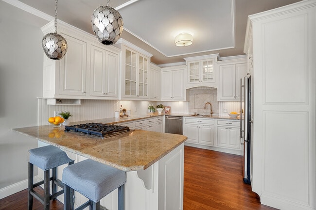 Kitchen - 117 Saint Botolph St Unit 3