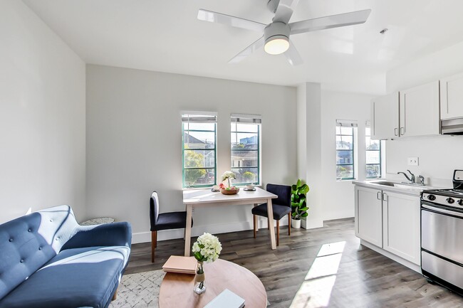 Photo - 1638 47th Avenue Apartamentos