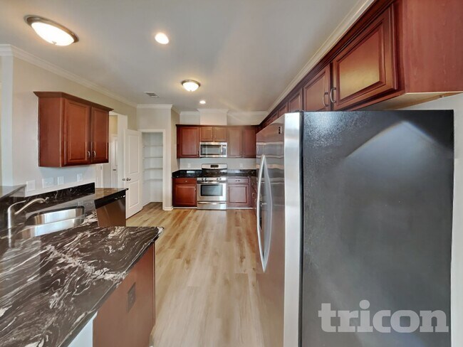 Photo - 2007 Wintergreen Way