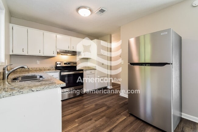 Photo - 4935 Lisa Ct