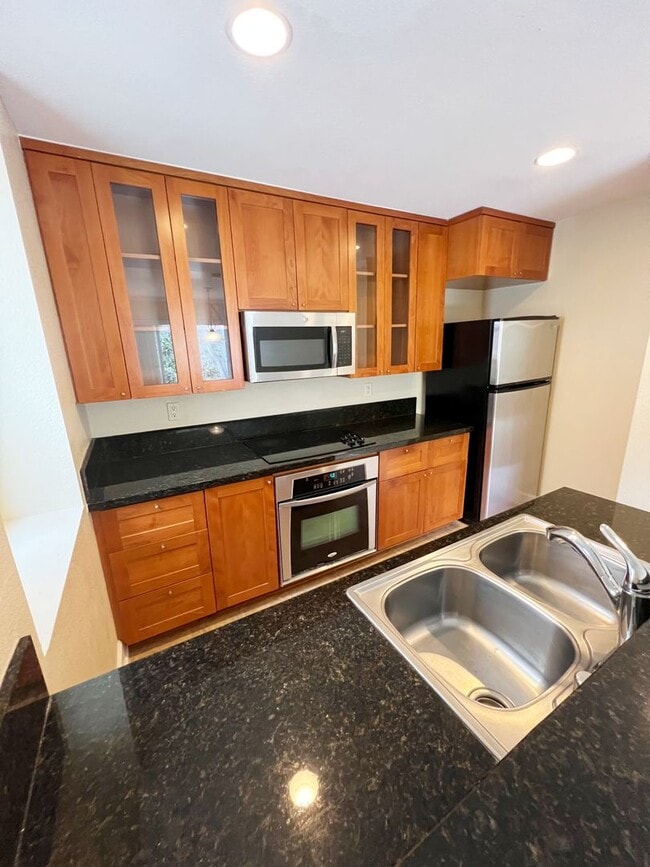 Photo - 2 Bed/2 Bath Condo at Villa La Jolla! Unit H