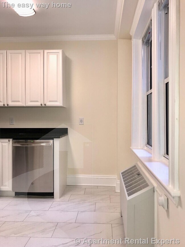 Photo - 24 Chauncy St Unidad #3