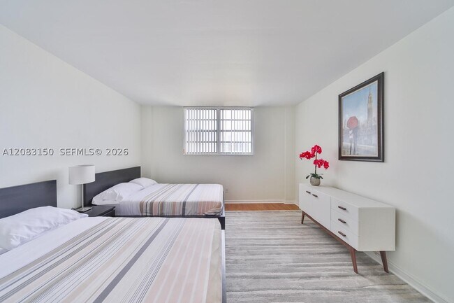 Photo - 19370 Collins Ave Unit 622
