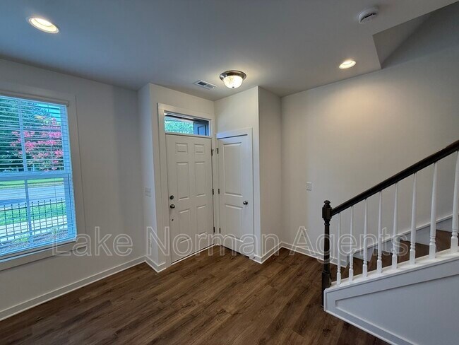 Photo - 222 Gilead Rd