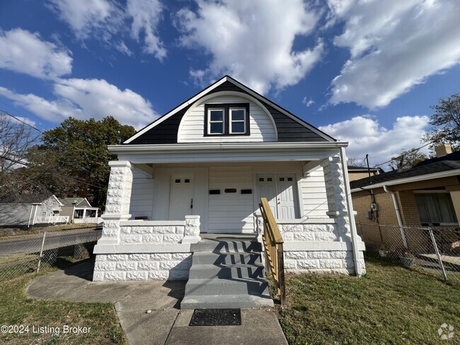 Building Photo - 901 S 32nd St Unit A Rental