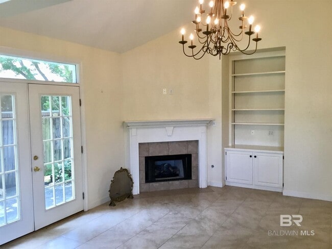 Photo - 112 Kensington Ct