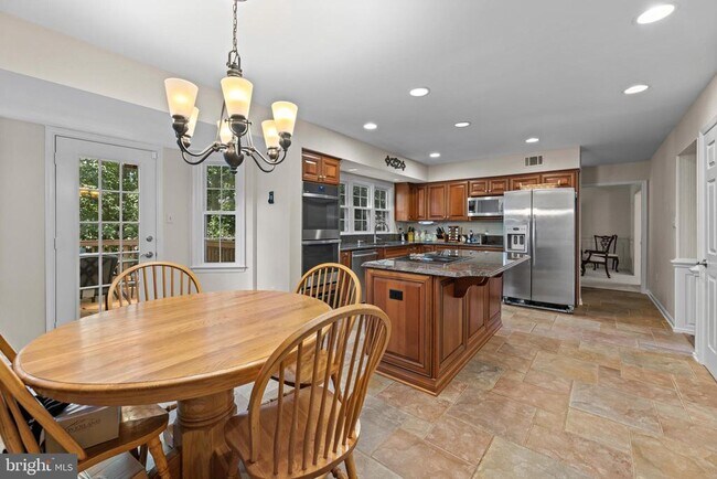 Photo - 12307 Eliff Way
