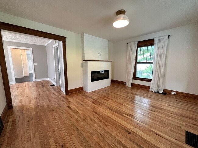 Photo - John Ball Park Awesome 4 Bed and 2 Bath Home