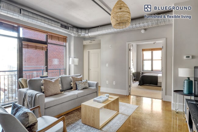 Building Photo - 1425 P St NW Rental