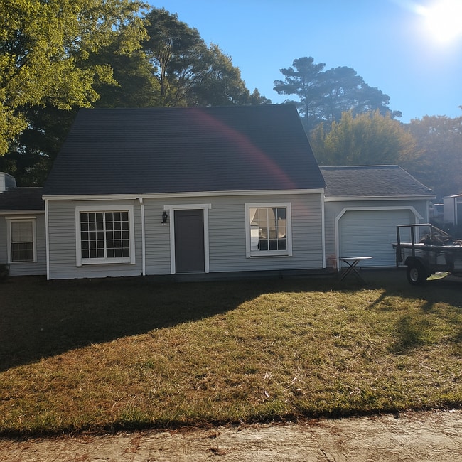 Photo - 732 Galahad Dr