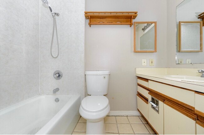 Photo - 1023 Spring Meadow Dr