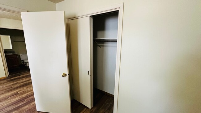 Photo - Williams Ave Apartments Unidad 02