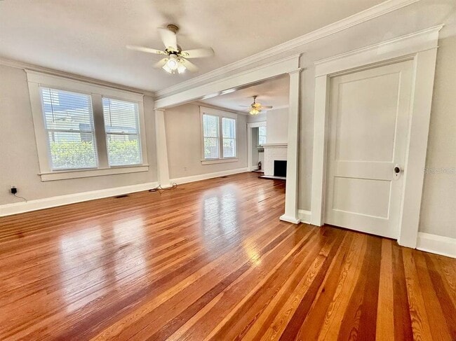 Photo - 607 S Willow Ave