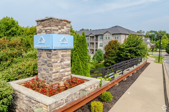 Springhouse Apartments - Signage - Springhouse