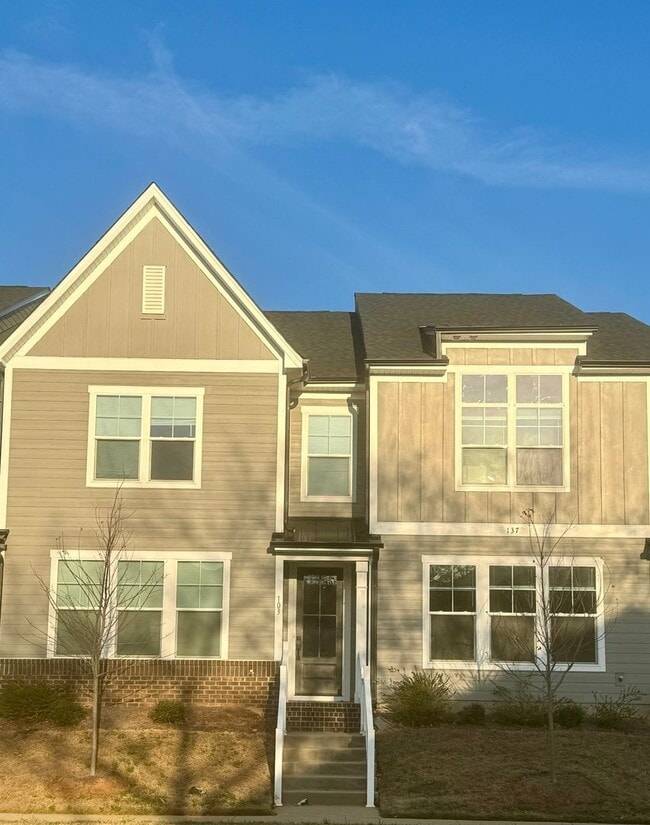 Building Photo - Brand New Townhome | 3 BR/2.5BA | 1-Car Garage | Near Downtown Mooresville