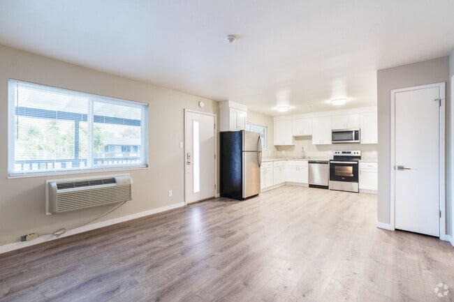 2BR, 1BA - Living Room