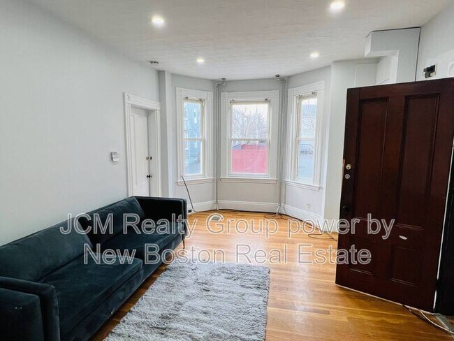 Photo - 10 Union Ave Unit 1 / 1st Floor