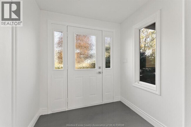 Photo - 1909 County Rd 46