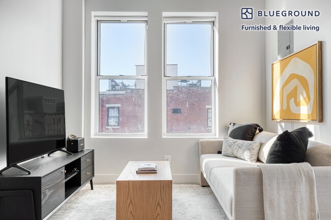 Photo - 131 Smith St Unit FL2-ID718