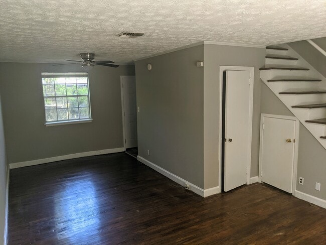 Photo - 517 N Florida St Unit B