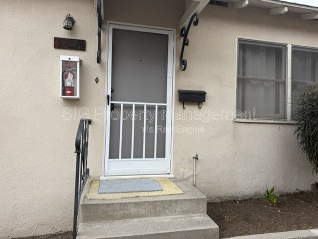 Photo - 2341 Florencita Dr W
