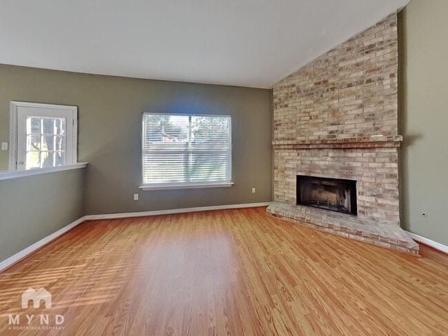 Photo - 7330 Foxport Ln