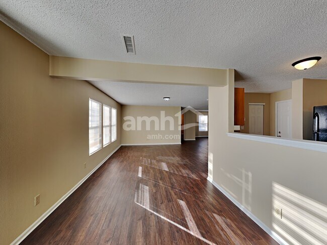Photo - 9141 Cherry Grove Ct