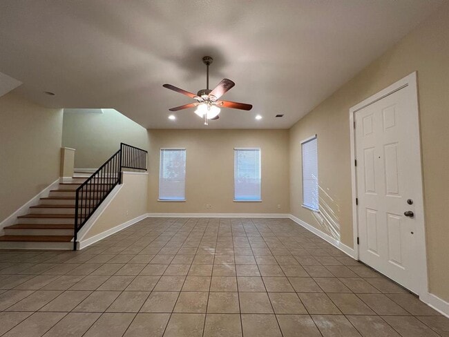 Photo - 1309 Olander St