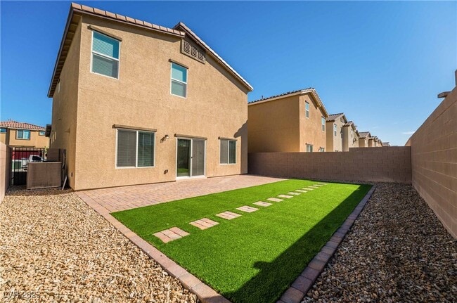 Building Photo - 3823 Corellia Ave