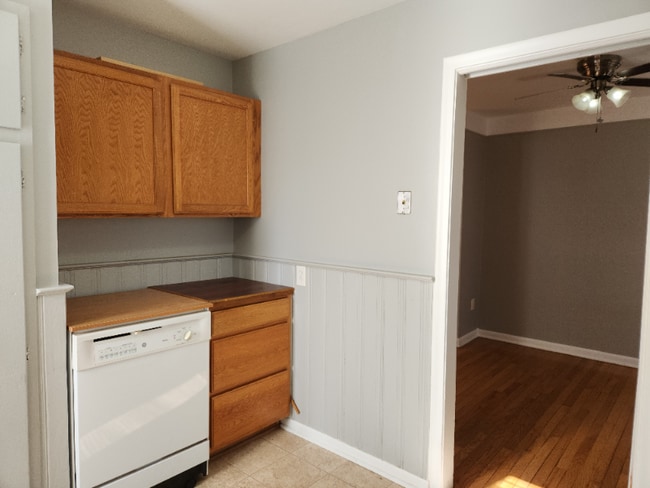 Photo - 214 Potter Ave
