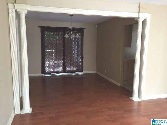 Photo - 8132 10th Ave S