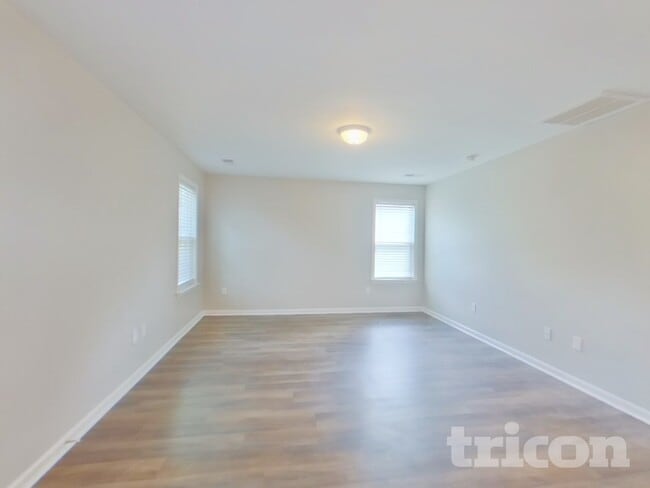 Photo - 608 Millsgate Cir