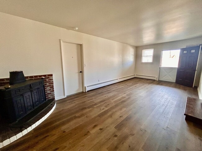 Photo - 3 Bedroom Ephrata Home with Garage!