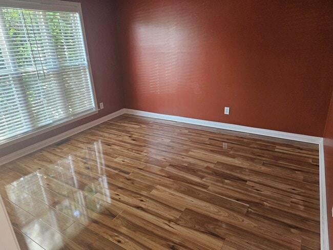 Photo - 9823 Minuteman Ct