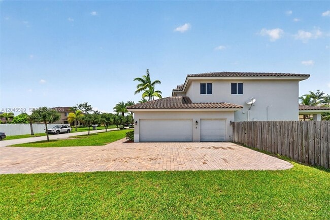 Photo - 20943 SW 133rd Ave