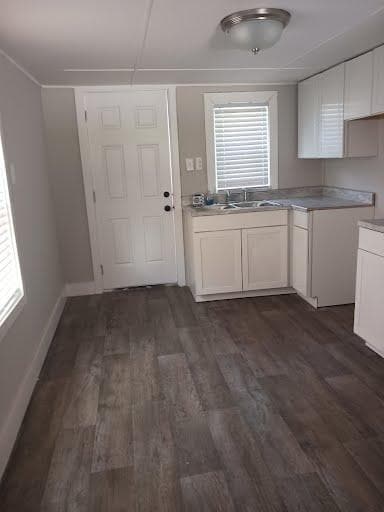 Building Photo - 2351 Cosmopolitan St Rental