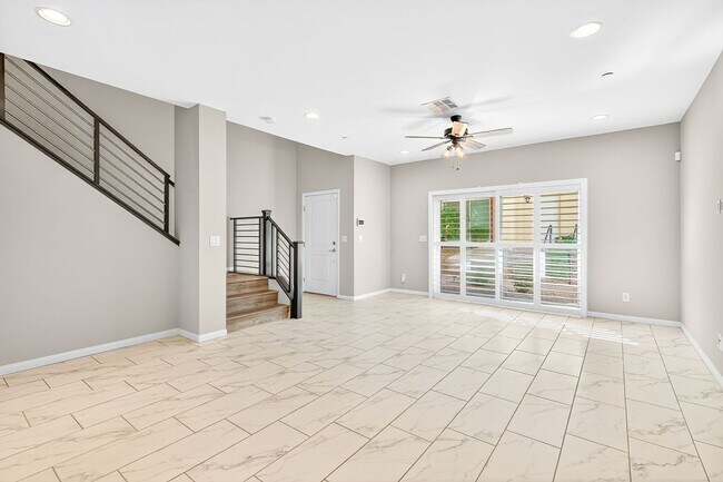 Photo - FANTASTIC 2-BEDROOM TOWNHOME IN GUARD GATE...