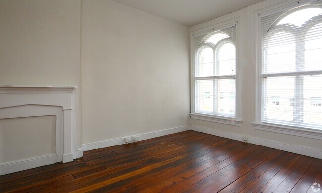 Photo - Shockoe Commons