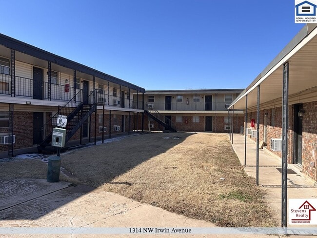 Photo - 1314 NW Irwin Ave