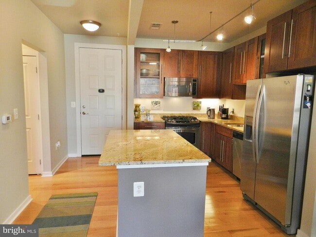 Photo - 2200 N Westmoreland St Unit The Westlee