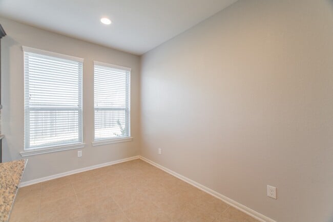 Building Photo - 8 Florentino Vine Pl Rental