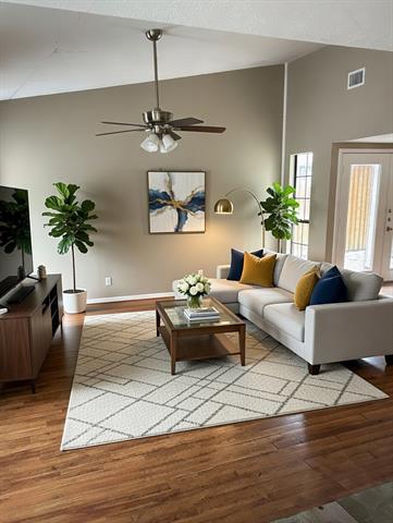 Photo - 3314 Jones Dr