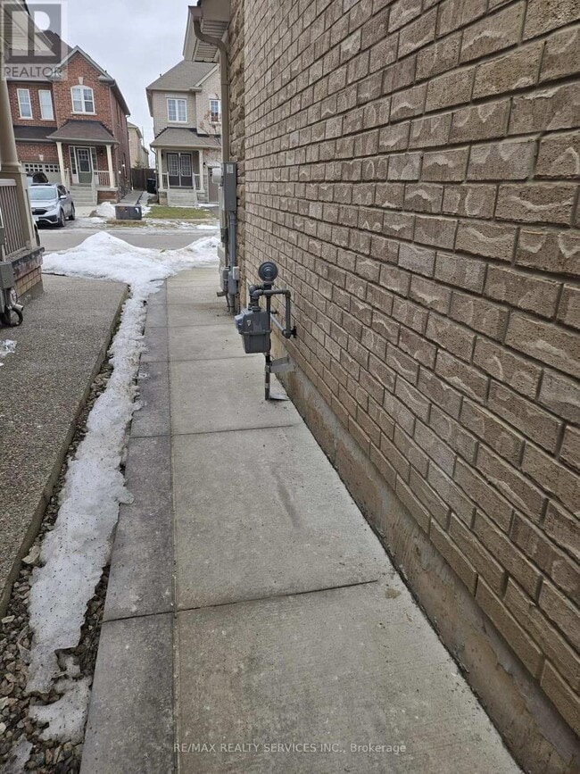 Photo - 27 Yardley Cres