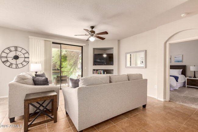 705 W Queen Creek Rd Unit 1073