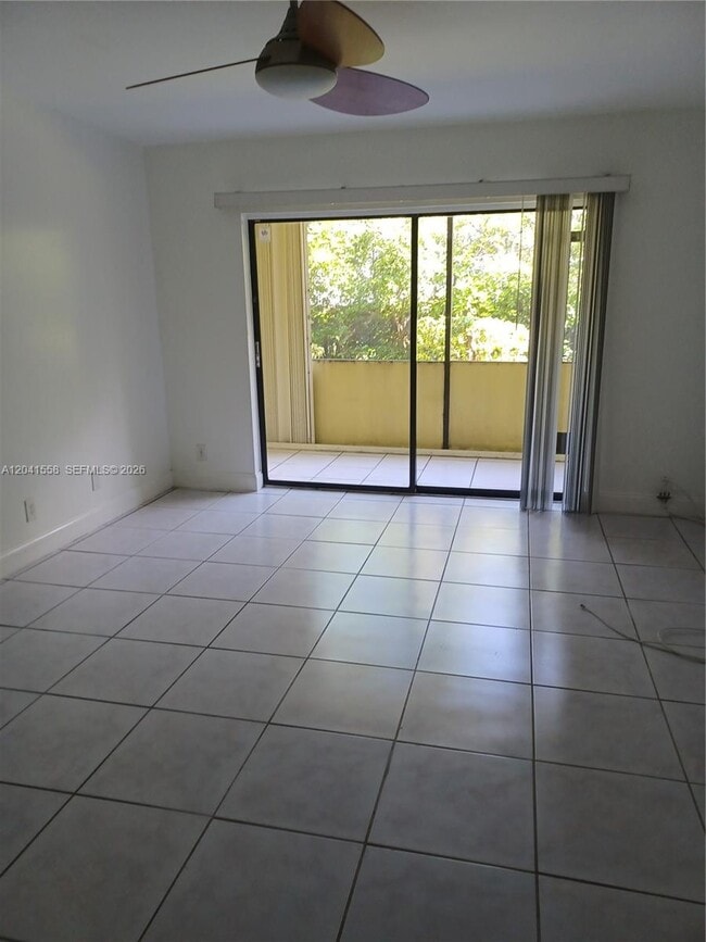Photo - 3101 Oakland Shores Dr Unit H105